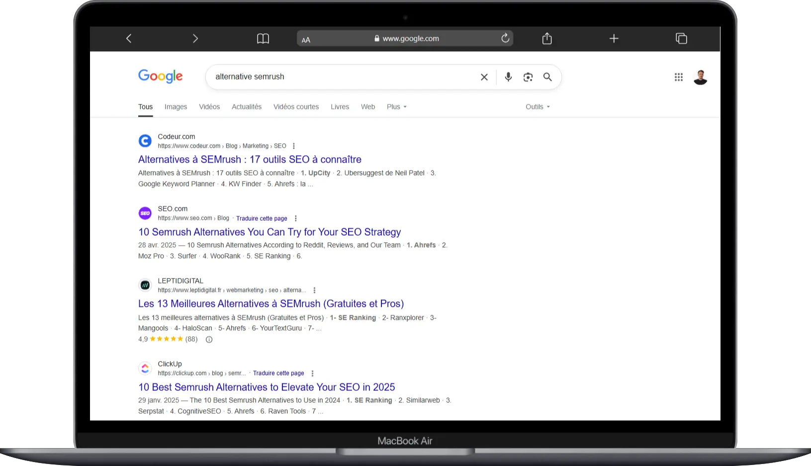SERP Google avec intention commerciale - Requête : alternative semrush